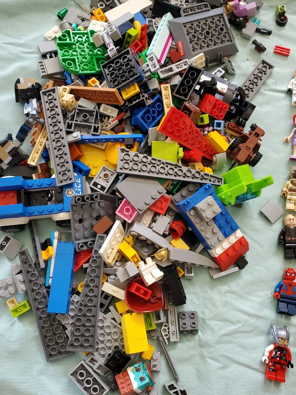 Lego Minifigure And Accessory Parts Lot